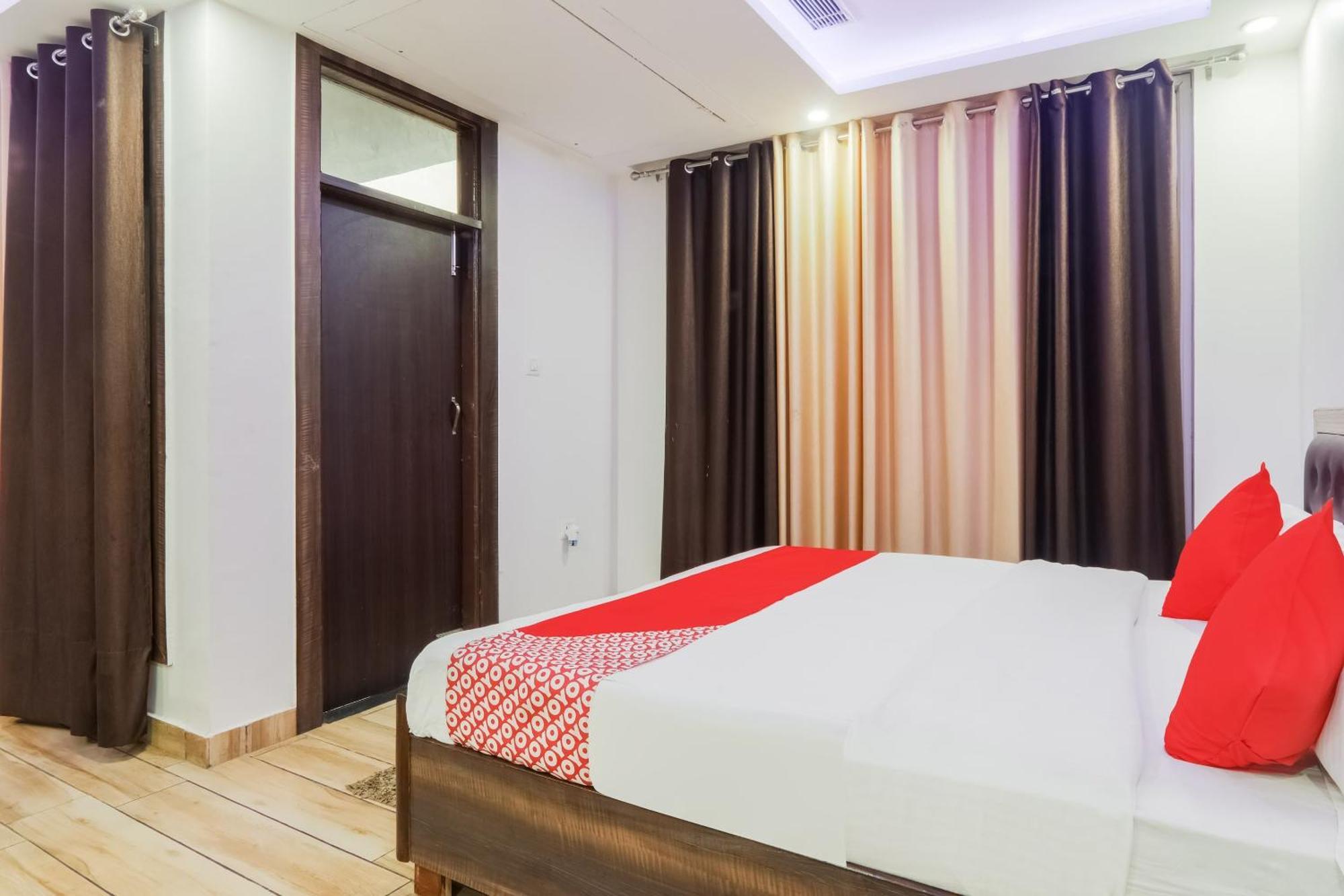 Hotel O The Maharaja Inn Lucknow Buitenkant foto