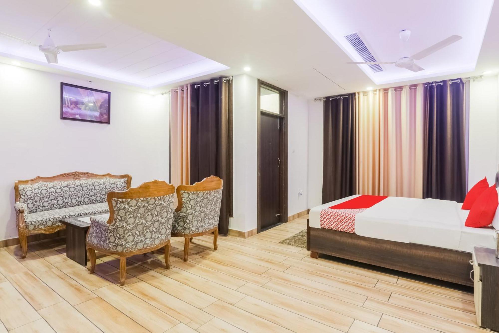 Hotel O The Maharaja Inn Lucknow Buitenkant foto