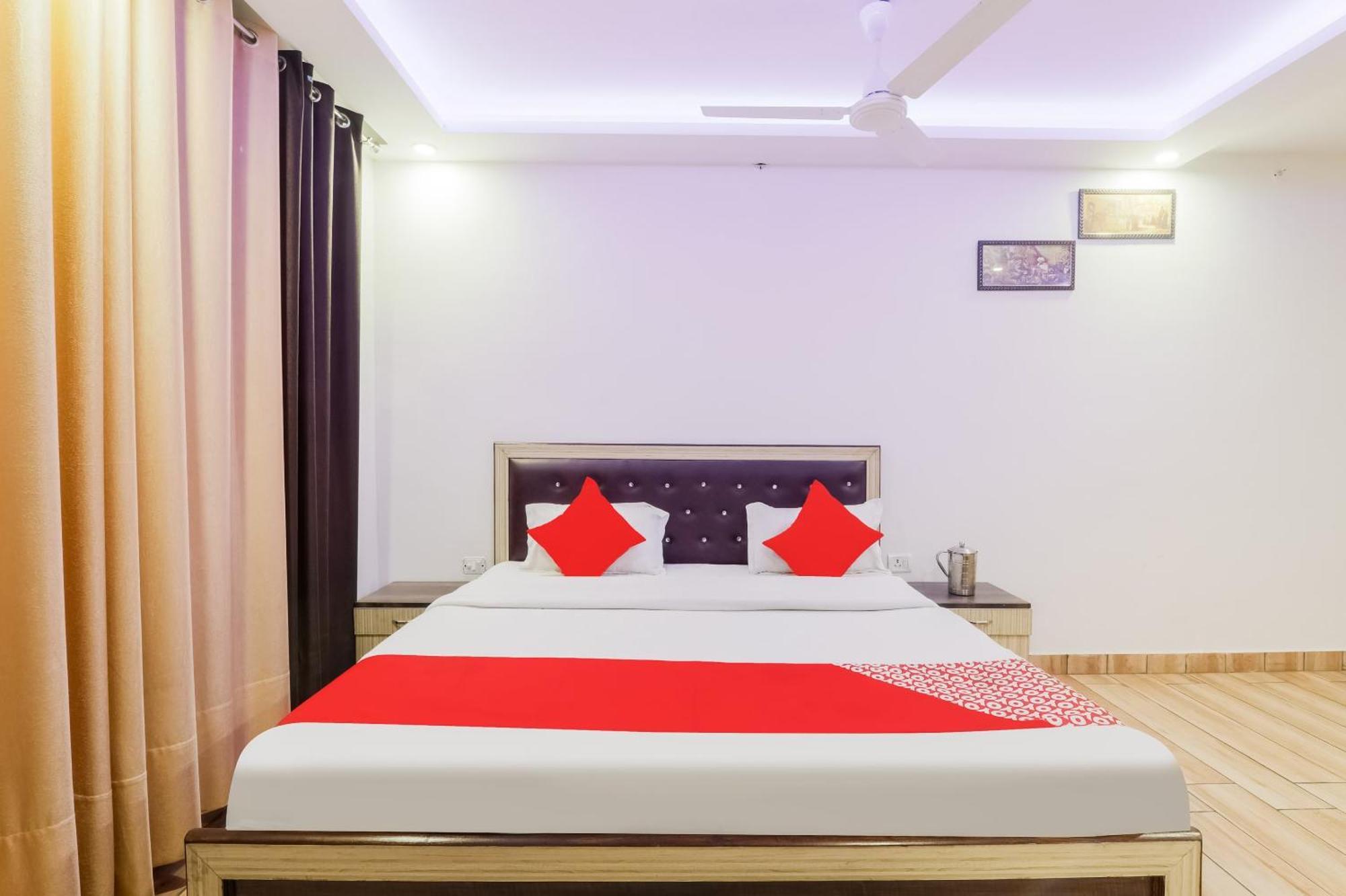 Hotel O The Maharaja Inn Lucknow Buitenkant foto