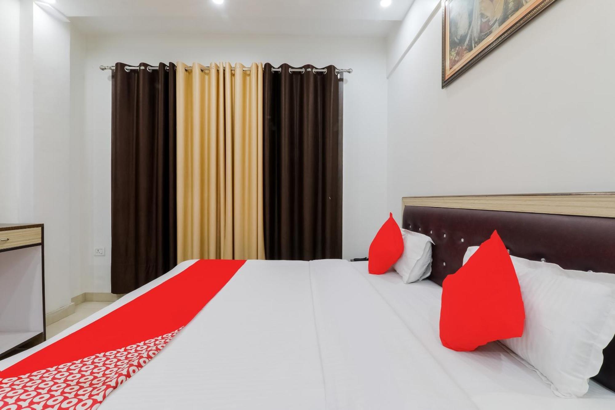 Hotel O The Maharaja Inn Lucknow Buitenkant foto
